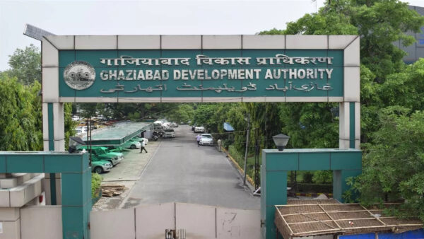 15 साल बाद किसानों को मिल सकता है प्लॉट, GDA बोर्ड बैठक की तारीख तय!