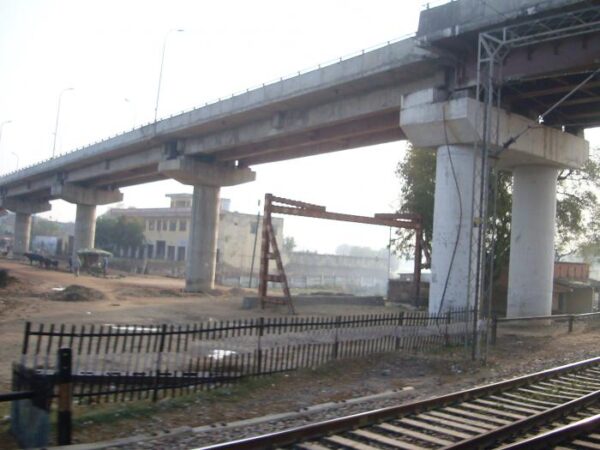 Siwan News: सिवानवासियों के लिए खुशखबरी! यहां बनेगा रेलवे ओवरब्रिज, जाम की समस्या होगी खत्म