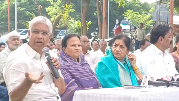 एनसीपी ने अजित पवार गुट के संजय खोडके को छह जिलों का संयोजक बनाया