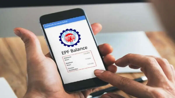 केंद्र सरकार ने नौकरीपेशा लोगों को दी बड़ी राहत, पीएफ पर अब मिलेगा 8.25% ब्याज