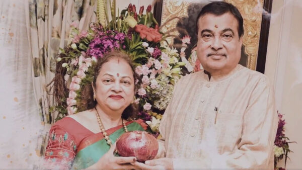 800 ग्राम से 1 किलो तक का एक प्याज! केंद्रीय मंत्री नितिन गडकरी की पत्नी कंचन गडकरी का अनोखा प्रयोग, वीडियो शेयर कर दी जानकारी