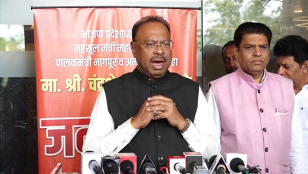 कांग्रेस 65 साल में किसानों के लिए कुछ नहीं कर पाई: बावनकुले बोले, खाली बैठे नेता राजनीतिक रोटियां सेंकने निकल रहे हैं यात्रा पर