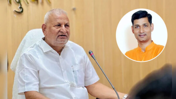 ‘सरकार को भिखारी’ कहने पर घिरे कृषि मंत्री कोकाटे, विपक्ष ही नहीं सत्तापक्ष के नेताओं ने भी की निंदा, माफी की मांग तेज