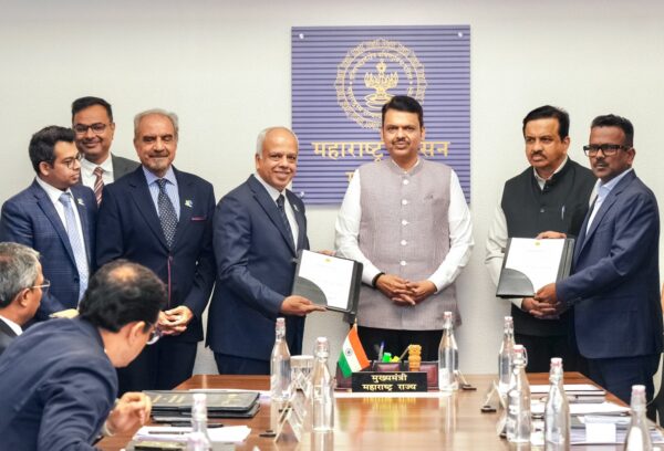 नागपुर और चंद्रपुर को दो मेगा प्रोजेक्ट की सौगात: बुटीबोरी में सोलर यूनिट, गोंडपिपरी में स्टील प्लांट; ₹15 हज़ार करोड़ निवेश, 10 हज़ार से अधिक रोजगार