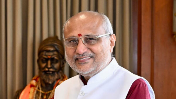 सीपी राधाकृष्णन बने देश के 17वें उपराष्ट्रपति, उपचुनाव में 452 वोट हासिल कर बी. सुदर्शन रेड्डी को 152 वोटों से हराया