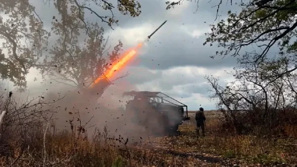 “रूसी हमलों का सामना करने के लिए यूक्रेन को मिली विशेष हथियारों की मदद, जानें किसने दी सहायता”