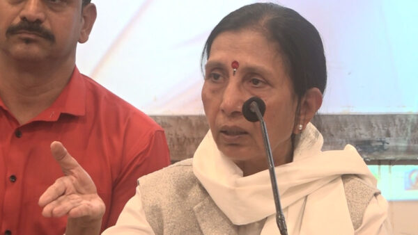 कामठी नगर परिषद अध्यक्ष पद को लेकर बावनकुले-कुंभारे में बढ़ा टकराव, सुलेखा कुंभारे ने चंद्रशेखर बावनकुले पर लगाए गंभीर आरोप