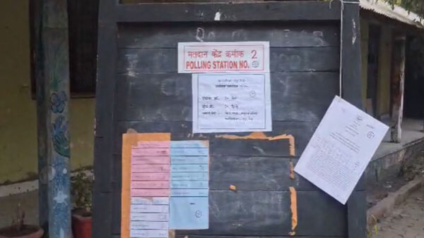 “अमरावती में नगर परिषद और नगर पंचायत चुनाव जारी, भाजपा और कांग्रेस स्वतंत्र रूप से मैदान में, पवार-शिंदे और राष्ट्रवादी कांग्रेस-ठाकरे का गठबंधन”